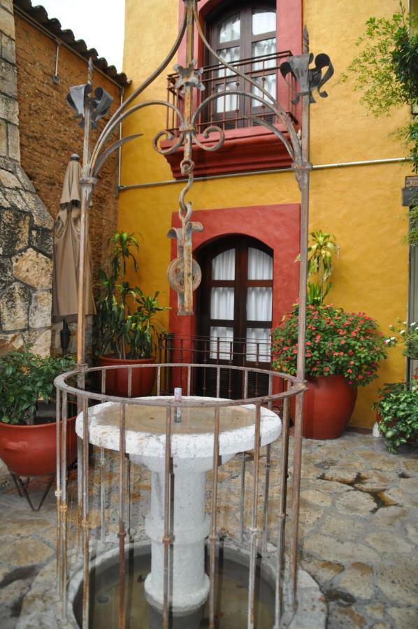 Casa Del Sotano Hotel Oaxaca Bagian luar foto